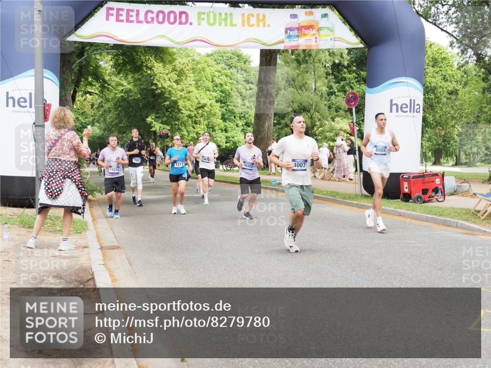 29.06.2025 - hella hamburg halbmarathon MichiJ http://msf.ph/oto/8279780 29.06.2025 10:57:37 Zwischen KM18-KM19 1213, 2110, 4007, 8055, 14679, 15531, 16323, 18957 meine-sportfotos.de