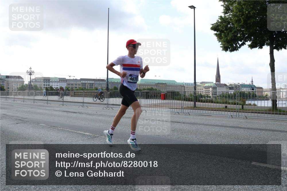29.06.2025 - hella hamburg halbmarathon Lena Gebhardt http://msf.ph/oto/8280018 29.06.2025 09:45:31 Lombardsbrücke 4679, 57, 1686, 1707, 1758, 1990, 2689, 2746, 3043, 4050, 4129, 4679, 4698, 4749, 5070, 5328, 5550, 5746, 5826, 6358, 6781, 7272, 7389, 7481, 7651, 7723, 7965, 8190, 8209, 8883, 9137, 9381, 9571, 9634, 10017, 10171, 10486, 10876, 11120, 11169, 11413, 11857, 12049, 12234, 12308, 12595, 12691, 12900, 12988, 13066, 13618, 14028, 14140, 14289, 15672, 15883, 16157, 16713, 16818, 17428 meine-sportfotos.de
