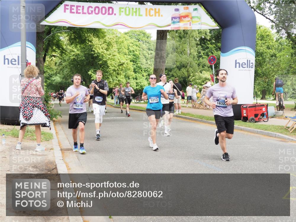 29.06.2025 - hella hamburg halbmarathon MichiJ http://msf.ph/oto/8280062 29.06.2025 10:57:39 Zwischen KM18-KM19 1213, 2110, 4007, 7881, 8055, 14679, 15214, 15531, 16323, 16938 meine-sportfotos.de