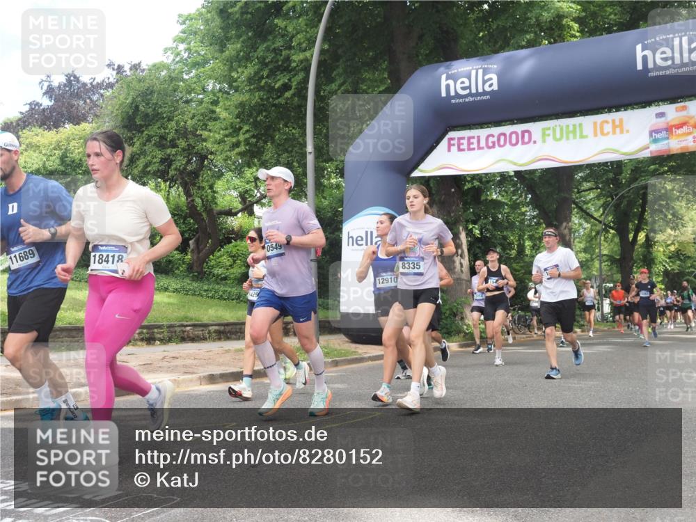 29.06.2025 - hella hamburg halbmarathon KatJ http://msf.ph/oto/8280152 29.06.2025 10:40:43 Zwischen KM18-KM19 1267, 3334, 5077, 6723, 7509, 7918, 8335 meine-sportfotos.de