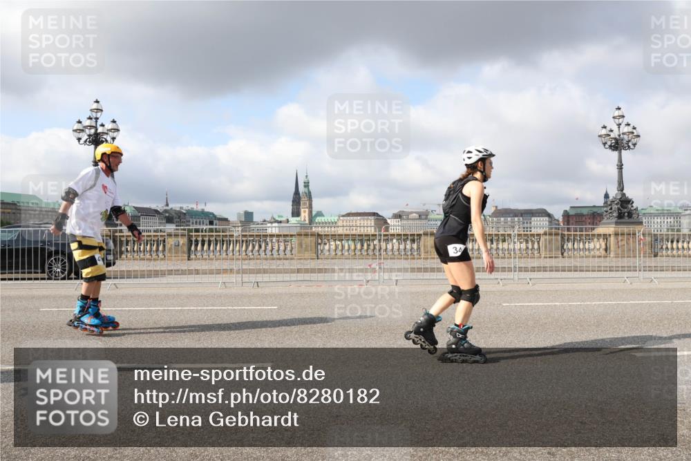 29.06.2025 - hella hamburg halbmarathon Lena Gebhardt http://msf.ph/oto/8280182 29.06.2025 09:05:03 Lombardsbrücke  meine-sportfotos.de