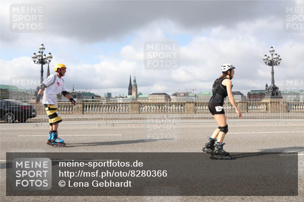 29.06.2025 - hella hamburg halbmarathon Lena Gebhardt http://msf.ph/oto/8280366 29.06.2025 09:05:03 Lombardsbrücke  meine-sportfotos.de