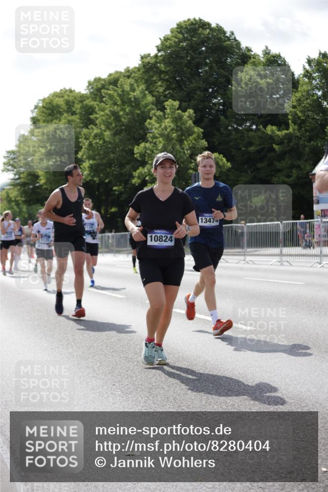 29.06.2025 - hella hamburg halbmarathon Jannik Wohlers http://msf.ph/oto/8280404 29.06.2025 10:02:47 Lombardsbrücke 1135, 1138, 1414, 1450, 1482, 2594, 2619, 2780, 2782, 2810, 3572, 4613, 6208, 6217, 7210, 7211, 7290, 7706, 7935, 8614, 9439, 10824, 12169, 12177, 12211, 12212, 12422, 12843, 13036, 13474, 13664, 13732, 13857, 13874, 14225, 14493, 16355, 16605, 16824, 18359, 18827 meine-sportfotos.de