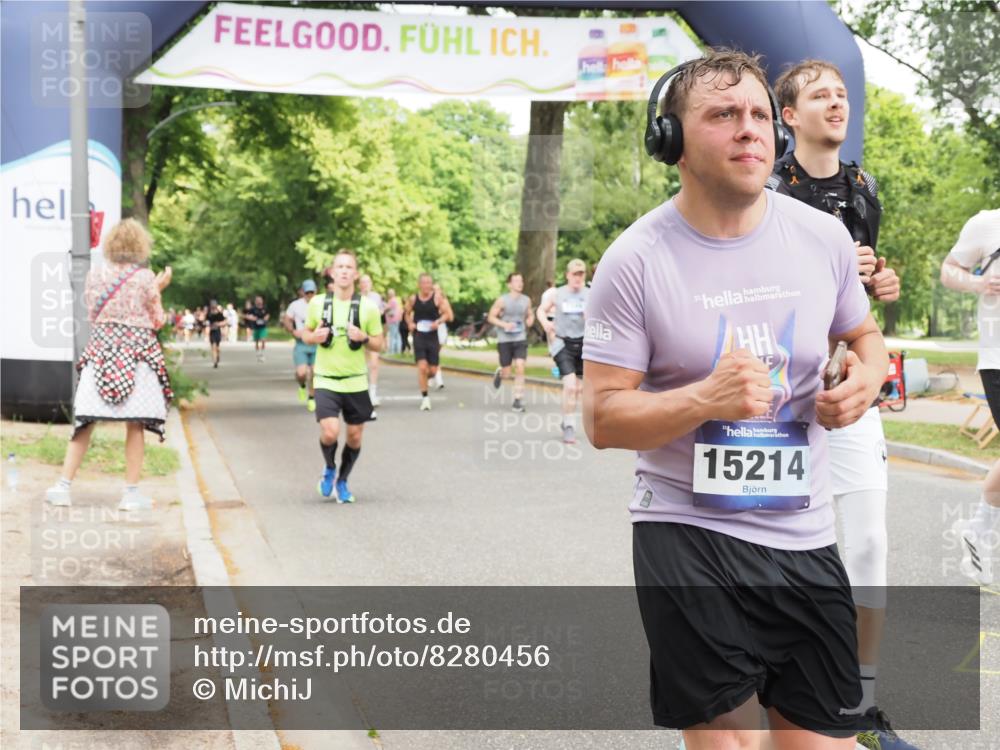 29.06.2025 - hella hamburg halbmarathon MichiJ http://msf.ph/oto/8280456 29.06.2025 10:57:42 Zwischen KM18-KM19 1213, 4007, 7346, 7881, 8055, 14679, 15214, 16323, 16938 meine-sportfotos.de