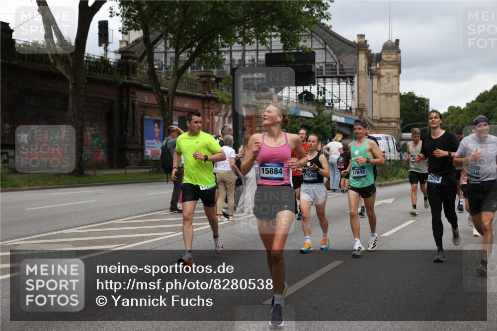 29.06.2025 - hella hamburg halbmarathon Yannick Fuchs http://msf.ph/oto/8280538 29.06.2025 10:49:42 20KM 1179, 1180, 1193, 1834, 2612, 3058, 3668, 4951, 5643, 5672, 6569, 6591, 6924, 7147, 7594, 7742, 7976, 8255, 8573, 8639, 9361, 9562, 11039, 12196, 12545, 13234, 13474, 14365, 15184, 15484, 15584, 15818, 15884, 16176, 16213, 16375, 16401, 16521, 16786, 17133, 17259, 17615, 17640, 17642, 17734, 17940, 18064, 18212, 18325, 18340, 18495, 18741, 18746, 18835, 19120, 19152 meine-sportfotos.de