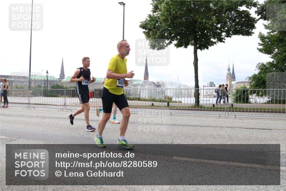 29.06.2025 - hella hamburg halbmarathon Lena Gebhardt http://msf.ph/oto/8280589 29.06.2025 10:35:17 Lombardsbrücke 17690, 5027, 1284, 1497, 1717, 1786, 1821, 1849, 2001, 2198, 2355, 2376, 2751, 3409, 3828, 3958, 4333, 4564, 4703, 4704, 4884, 4965, 5027, 5240, 5531, 5793, 6029, 6189, 6310, 6335, 6365, 6379, 6381, 6397, 6471, 6746, 6803, 6859, 7267, 7299, 7927, 8249, 8296, 8369, 8567, 8793, 9248, 9470, 10358, 10393, 10464, 10531, 10565, 10606, 11233, 11320, 11359, 11565, 11646, 11838, 11839, 11886, 12019, 12062, 12236, 12326, 12764 meine-sportfotos.de