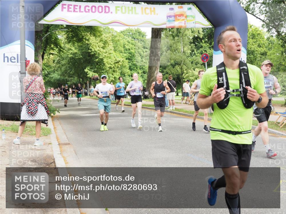 29.06.2025 - hella hamburg halbmarathon MichiJ http://msf.ph/oto/8280693 29.06.2025 10:57:44 Zwischen KM18-KM19 1213, 7346, 7881, 8001, 8055, 10858, 12928, 12929, 14679, 15214, 16323, 16938 meine-sportfotos.de