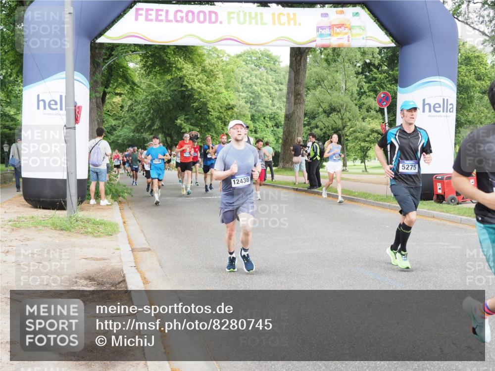 29.06.2025 - hella hamburg halbmarathon MichiJ http://msf.ph/oto/8280745 29.06.2025 10:32:07 Zwischen KM18-KM19 5275, 6490, 6705, 7451, 9043, 12438, 13398, 13746, 14385, 18868 meine-sportfotos.de