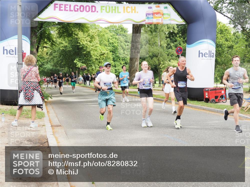 29.06.2025 - hella hamburg halbmarathon MichiJ http://msf.ph/oto/8280832 29.06.2025 10:57:45 Zwischen KM18-KM19 7346, 7881, 8001, 8055, 10858, 12928, 12929, 14679, 15214, 16776, 16938 meine-sportfotos.de