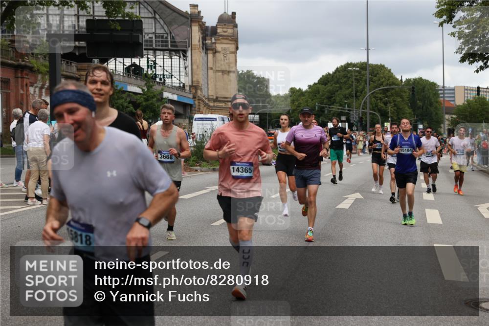 29.06.2025 - hella hamburg halbmarathon Yannick Fuchs http://msf.ph/oto/8280918 29.06.2025 10:49:44 20KM 1179, 1180, 1193, 1834, 2612, 2982, 3058, 3668, 4951, 5643, 5672, 6569, 6591, 6924, 7594, 7742, 7976, 8255, 8573, 8639, 8863, 9361, 9562, 11039, 11309, 12196, 12515, 12545, 13474, 14365, 15184, 15484, 15584, 15818, 15884, 16176, 16375, 16401, 16521, 16786, 17133, 17259, 17615, 17640, 17642, 17734, 18064, 18125, 18212, 18325, 18340, 18495, 18741, 18746, 18835, 19120, 19152 meine-sportfotos.de