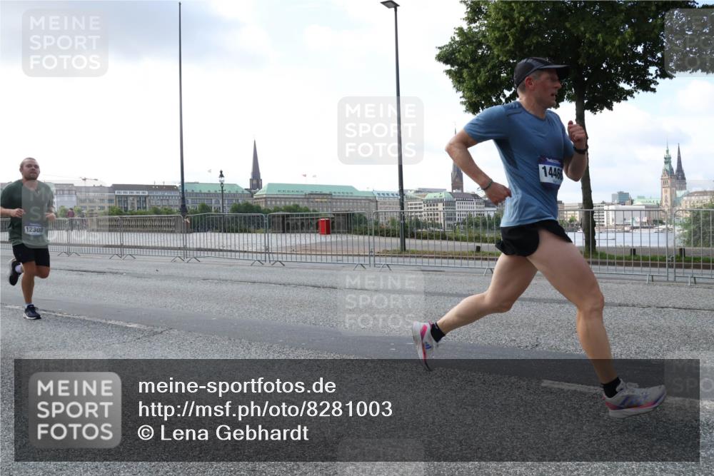 29.06.2025 - hella hamburg halbmarathon Lena Gebhardt http://msf.ph/oto/8281003 29.06.2025 09:45:34 Lombardsbrücke 12308, 14466, 57, 1686, 1707, 1758, 1990, 2689, 2746, 3043, 4050, 4129, 4679, 4698, 4749, 5070, 5187, 5328, 5550, 5746, 5826, 6358, 6781, 6878, 7272, 7389, 7481, 7651, 7723, 7965, 8190, 8209, 8883, 9137, 9381, 9571, 9634, 10017, 10171, 10270, 10484, 10486, 10876, 11120, 11169, 11413, 11857, 12049, 12232, 12234, 12308, 12595, 12691, 12988, 13066, 13343, 13618, 13686, 14028, 14140, 14289, 15672, 15883, 16157, 16713, 16818, 17428 meine-sportfotos.de