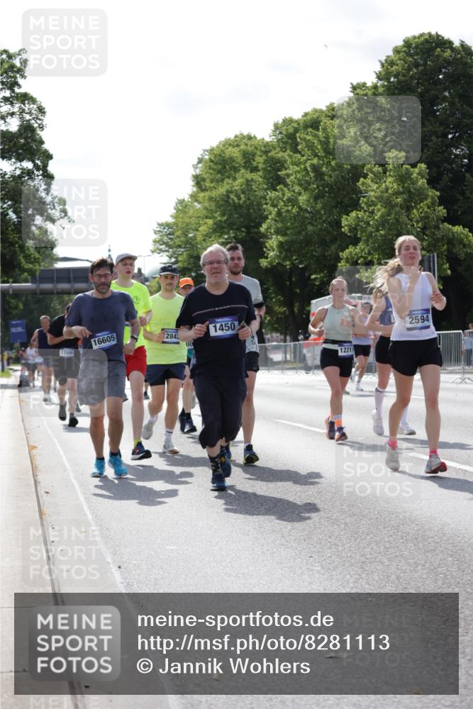 29.06.2025 - hella hamburg halbmarathon Jannik Wohlers http://msf.ph/oto/8281113 29.06.2025 10:02:53 Lombardsbrücke 1114, 1135, 1138, 1414, 1450, 1885, 2594, 2619, 2782, 3572, 4511, 6453, 7210, 7211, 7290, 7706, 7935, 9439, 9453, 10824, 11556, 12177, 12211, 12212, 12843, 13036, 13474, 13664, 13732, 13857, 13874, 13976, 14225, 14493, 15539, 16355, 16605, 17096, 18028 meine-sportfotos.de