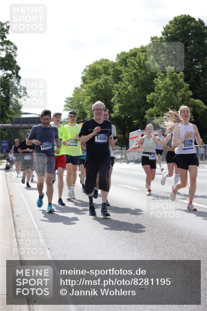 29.06.2025 - hella hamburg halbmarathon Jannik Wohlers http://msf.ph/oto/8281195 29.06.2025 10:02:53 Lombardsbrücke 1114, 1135, 1138, 1414, 1450, 1885, 2594, 2619, 2782, 3572, 4511, 6453, 7210, 7211, 7290, 7706, 7935, 9439, 9453, 10824, 11556, 12177, 12211, 12212, 12843, 13036, 13474, 13664, 13732, 13857, 13874, 13976, 14225, 14493, 15539, 16355, 16605, 17096, 18028 meine-sportfotos.de