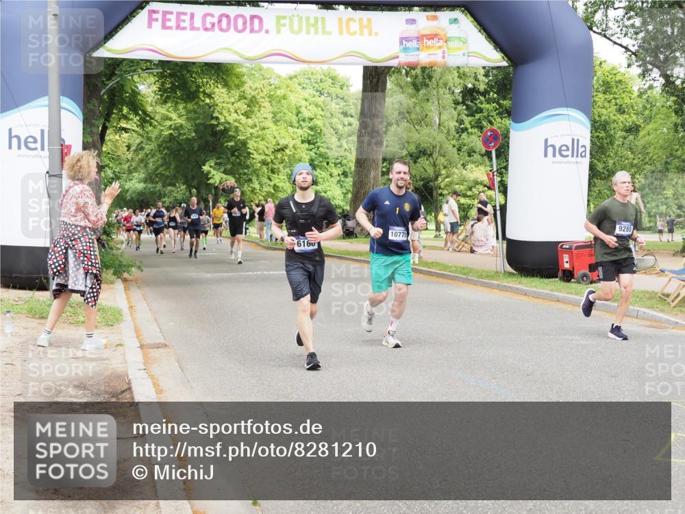 29.06.2025 - hella hamburg halbmarathon MichiJ http://msf.ph/oto/8281210 29.06.2025 10:57:53 Zwischen KM18-KM19 3756, 6166, 9280, 10775, 11774, 16776, 18222 meine-sportfotos.de