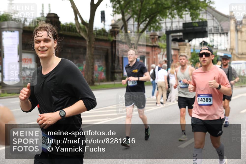 29.06.2025 - hella hamburg halbmarathon Yannick Fuchs http://msf.ph/oto/8281216 29.06.2025 10:49:45 20KM 1130, 1179, 1180, 1193, 2612, 2982, 3058, 3668, 4951, 5643, 5672, 6569, 6591, 6924, 7594, 7742, 7976, 8255, 8639, 8863, 9361, 9562, 11039, 11309, 12196, 12515, 12545, 13474, 14363, 14365, 14461, 15184, 15484, 15584, 15818, 15884, 16176, 16375, 16401, 16434, 16521, 16786, 17133, 17259, 17615, 17640, 17642, 17734, 18064, 18125, 18212, 18325, 18340, 18495, 18741, 18746, 18835, 19120, 19152 meine-sportfotos.de