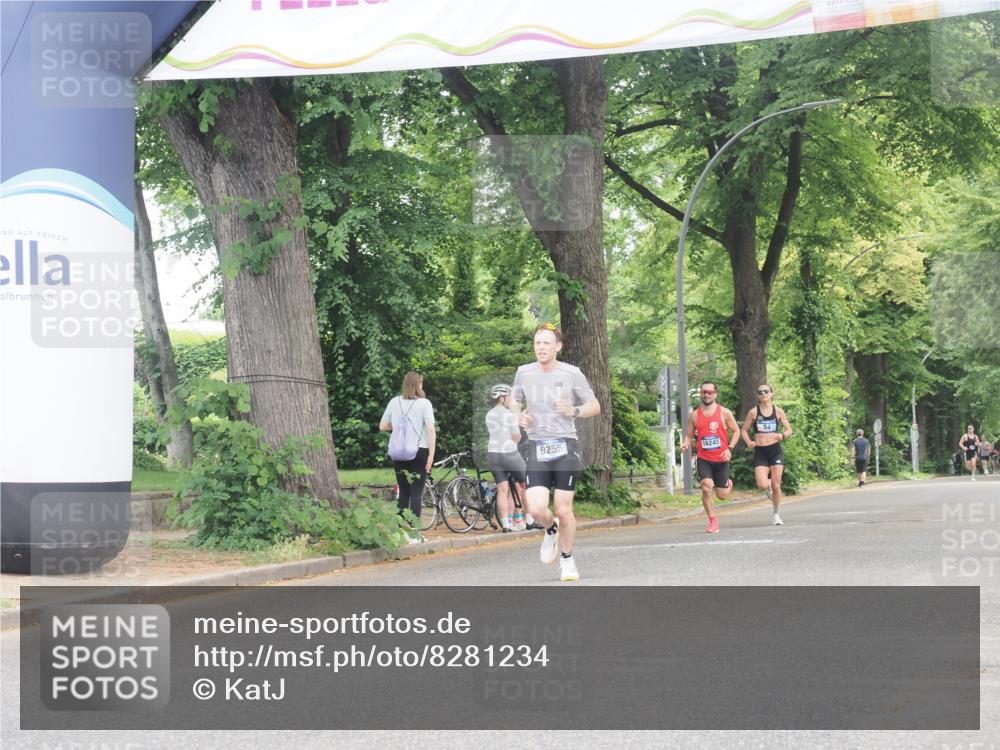 29.06.2025 - hella hamburg halbmarathon KatJ http://msf.ph/oto/8281234 29.06.2025 10:10:49 Zwischen KM18-KM19  meine-sportfotos.de
