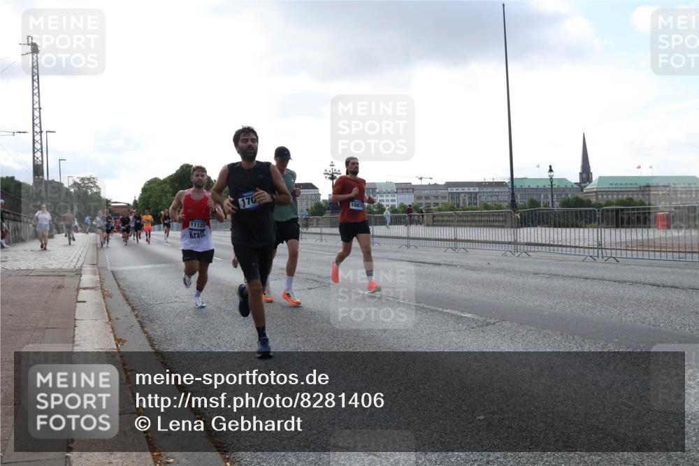 29.06.2025 - hella hamburg halbmarathon Lena Gebhardt http://msf.ph/oto/8281406 29.06.2025 09:45:35 Lombardsbrücke 11120, 170, 10876, 57, 1686, 1707, 1758, 1990, 2689, 2746, 3043, 4050, 4129, 4679, 4698, 4749, 5070, 5187, 5328, 5550, 5746, 5826, 6358, 6781, 6878, 7272, 7389, 7481, 7651, 7723, 7965, 8190, 8209, 8883, 9137, 9381, 9571, 9634, 10017, 10171, 10270, 10484, 10486, 10876, 11120, 11413, 11857, 12049, 12232, 12234, 12308, 12595, 12691, 12988, 13066, 13343, 13618, 13686, 14028, 14140, 14289, 15672, 15883, 16157, 16713, 16818, 17428 meine-sportfotos.de