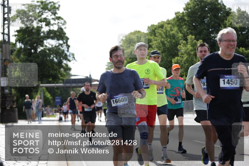 29.06.2025 - hella hamburg halbmarathon Jannik Wohlers http://msf.ph/oto/8281428 29.06.2025 10:02:55 Lombardsbrücke 1114, 1135, 1138, 1414, 1450, 1885, 2594, 2619, 2782, 3572, 4307, 4511, 6391, 6453, 7211, 7277, 7278, 7279, 7290, 7706, 7935, 9439, 9453, 10824, 11556, 12177, 12211, 12212, 12843, 13036, 13474, 13732, 13857, 13874, 13976, 14225, 15539, 16371, 16605, 17096, 18028 meine-sportfotos.de