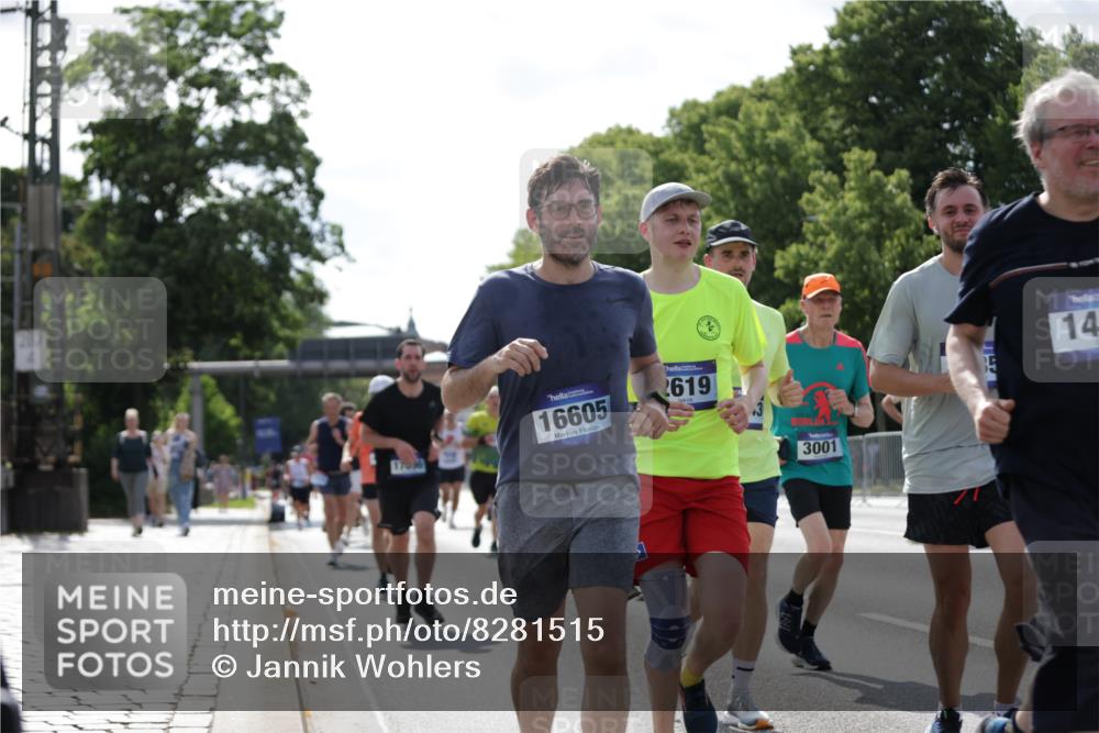 29.06.2025 - hella hamburg halbmarathon Jannik Wohlers http://msf.ph/oto/8281515 29.06.2025 10:02:55 Lombardsbrücke 1114, 1135, 1138, 1414, 1450, 1885, 2594, 2619, 2782, 3572, 4307, 4511, 6391, 6453, 7211, 7277, 7278, 7279, 7290, 7706, 7935, 9439, 9453, 10824, 11556, 12177, 12211, 12212, 12843, 13036, 13474, 13732, 13857, 13874, 13976, 14225, 15539, 16371, 16605, 17096, 18028 meine-sportfotos.de