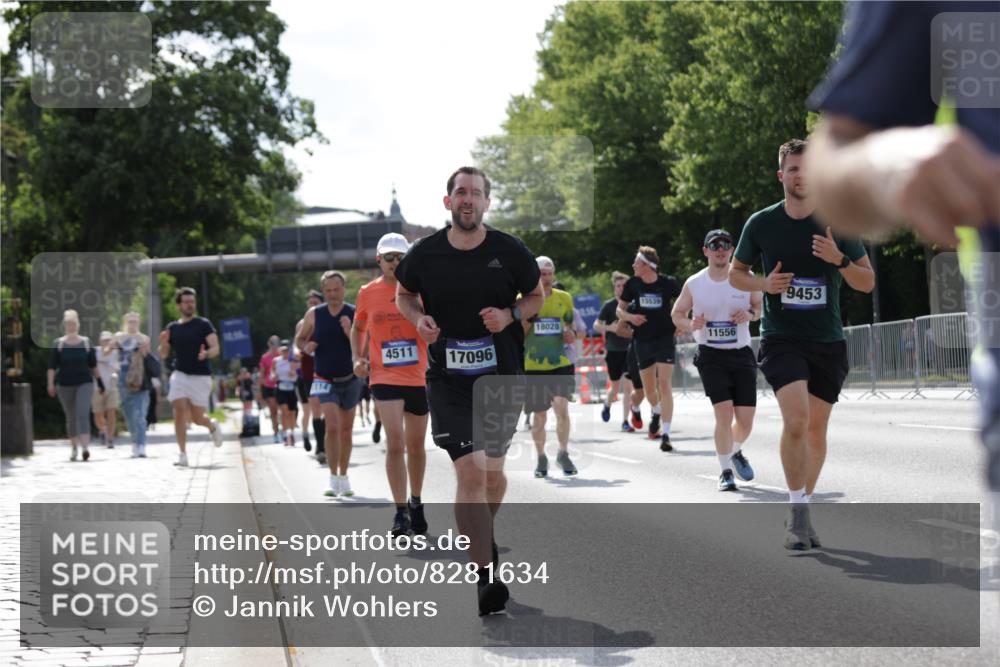 29.06.2025 - hella hamburg halbmarathon Jannik Wohlers http://msf.ph/oto/8281634 29.06.2025 10:02:56 Lombardsbrücke 1114, 1135, 1138, 1450, 1885, 2594, 2619, 3572, 4307, 4511, 6391, 6453, 7277, 7278, 7279, 7290, 7706, 7935, 9439, 9453, 10824, 11556, 12177, 12211, 12212, 12377, 12843, 13036, 13474, 13732, 13857, 13874, 13976, 14225, 15539, 16371, 16605, 17096, 18028 meine-sportfotos.de