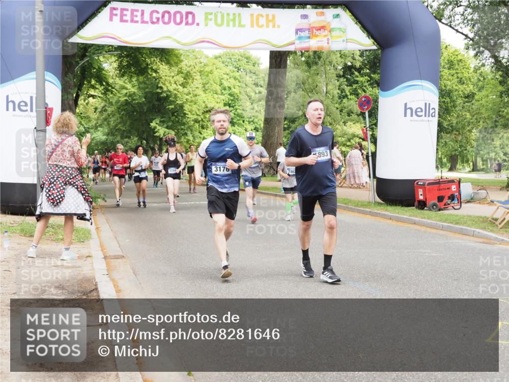 29.06.2025 - hella hamburg halbmarathon MichiJ http://msf.ph/oto/8281646 29.06.2025 10:58:00 Zwischen KM18-KM19 1893, 3176, 6166, 7462, 10775, 13610, 15085 meine-sportfotos.de