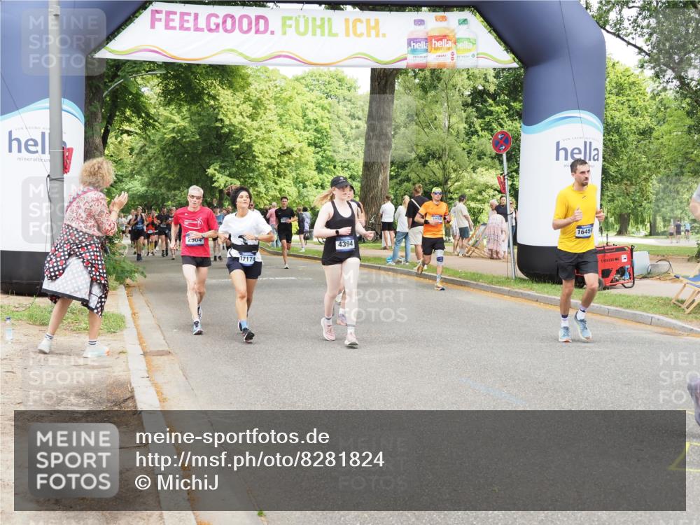 29.06.2025 - hella hamburg halbmarathon MichiJ http://msf.ph/oto/8281824 29.06.2025 10:58:03 Zwischen KM18-KM19 1893, 2904, 3176, 4394, 7462, 10283, 13610, 15085, 16456, 17174 meine-sportfotos.de