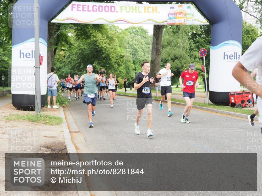 29.06.2025 - hella hamburg halbmarathon MichiJ http://msf.ph/oto/8281844 29.06.2025 10:32:13 Zwischen KM18-KM19 1558, 3146, 4991, 5275, 7508, 8145, 8900, 9081, 10930, 11153, 11346, 12438, 13348, 13398, 14690, 15185, 18868 meine-sportfotos.de