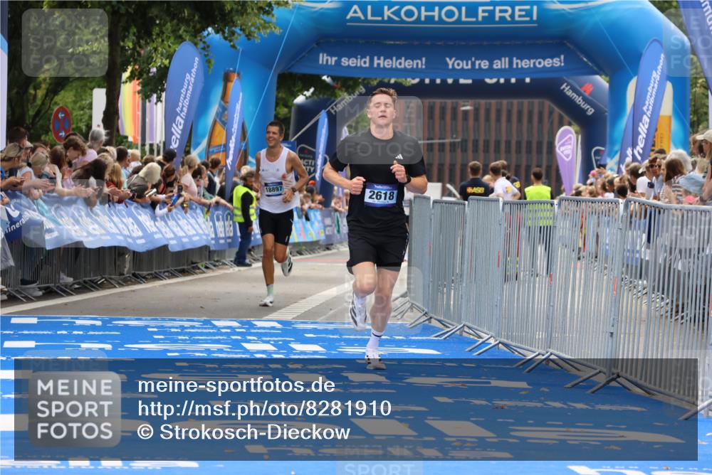 29.06.2025 - hella hamburg halbmarathon Strokosch-Dieckow http://msf.ph/oto/8281910 29.06.2025 10:22:36 Ziel 2618, 3720, 18897 meine-sportfotos.de