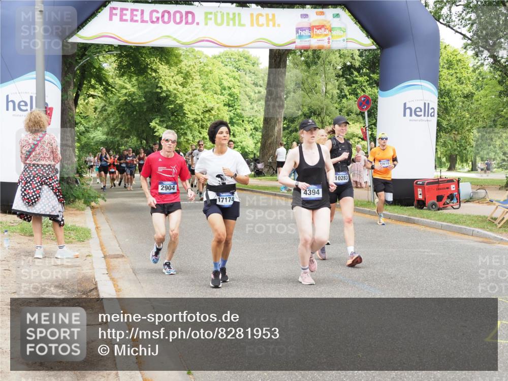 29.06.2025 - hella hamburg halbmarathon MichiJ http://msf.ph/oto/8281953 29.06.2025 10:58:05 Zwischen KM18-KM19 1893, 2904, 3176, 4394, 7462, 8854, 10283, 10610, 13610, 15085, 16456, 16709, 17174 meine-sportfotos.de