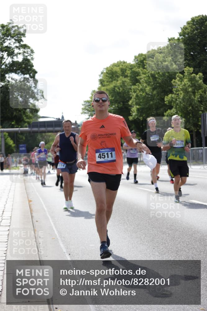 29.06.2025 - hella hamburg halbmarathon Jannik Wohlers http://msf.ph/oto/8282001 29.06.2025 10:02:59 Lombardsbrücke 1114, 1135, 1138, 1161, 1450, 1885, 2594, 2619, 4307, 4511, 5464, 6391, 6453, 7277, 7278, 7279, 7290, 7706, 7935, 9453, 11556, 12177, 12211, 12212, 12377, 12843, 13474, 13732, 13857, 13976, 15539, 16371, 16605, 17096, 17226, 18028 meine-sportfotos.de