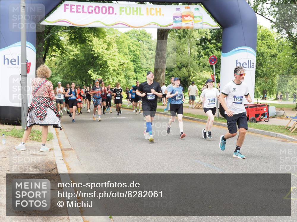 29.06.2025 - hella hamburg halbmarathon MichiJ http://msf.ph/oto/8282061 29.06.2025 10:58:09 Zwischen KM18-KM19 2904, 4394, 7809, 7810, 8854, 10283, 10610, 15570, 16456, 16709, 17174, 19035 meine-sportfotos.de