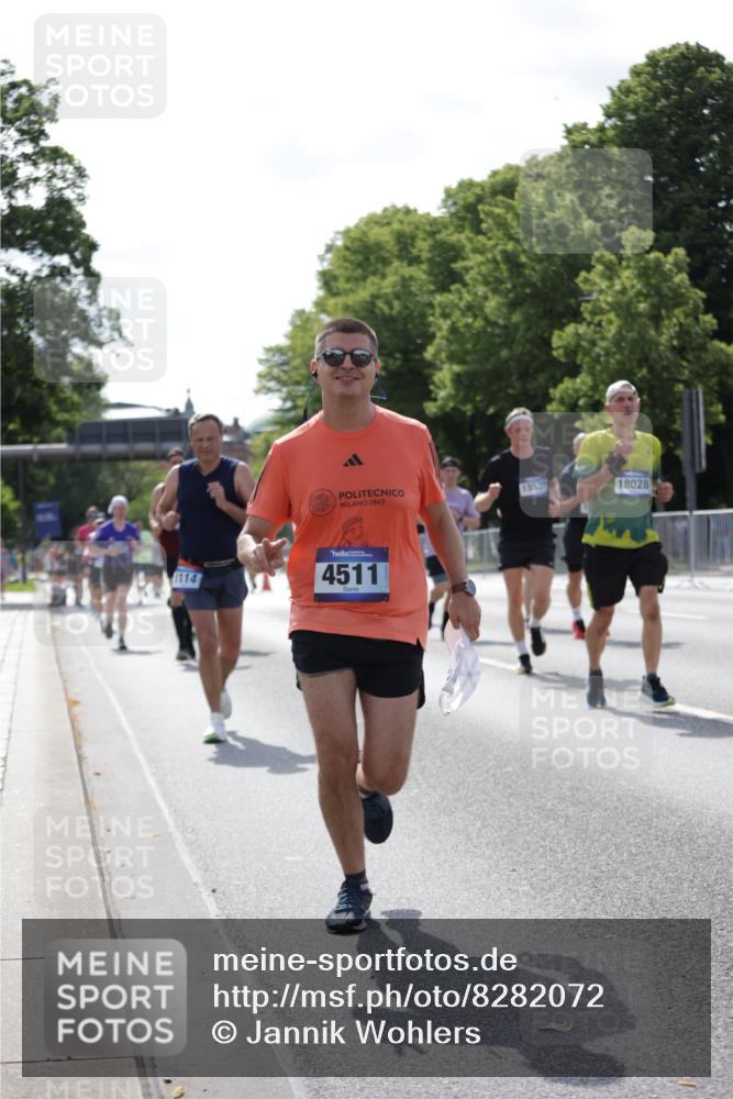 29.06.2025 - hella hamburg halbmarathon Jannik Wohlers http://msf.ph/oto/8282072 29.06.2025 10:02:59 Lombardsbrücke 1114, 1135, 1138, 1161, 1450, 1885, 2594, 2619, 4307, 4511, 5464, 6391, 6453, 7277, 7278, 7279, 7290, 7706, 7935, 9453, 11556, 12177, 12211, 12212, 12377, 12843, 13474, 13732, 13857, 13976, 15539, 16371, 16605, 17096, 17226, 18028 meine-sportfotos.de