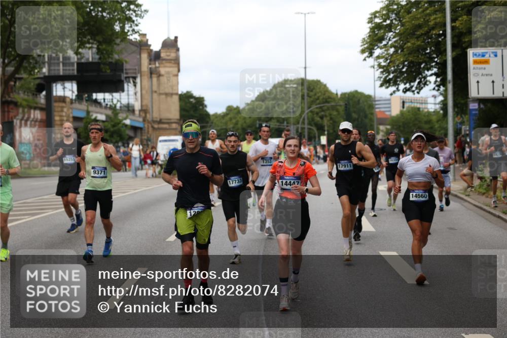 29.06.2025 - hella hamburg halbmarathon Yannick Fuchs http://msf.ph/oto/8282074 29.06.2025 10:37:28 20KM 1353, 1675, 1735, 2653, 4229, 4318, 5011, 5124, 5477, 7026, 9364, 9371, 9534, 10099, 10251, 11177, 12723, 12839, 13746, 13807, 14226, 14447, 14560, 14813, 15255, 15328, 15535, 15706, 15851, 15921, 16333, 17733, 17911, 18004, 18274, 18275, 18304, 18449, 18659, 18680, 18987, 19009, 19229 meine-sportfotos.de
