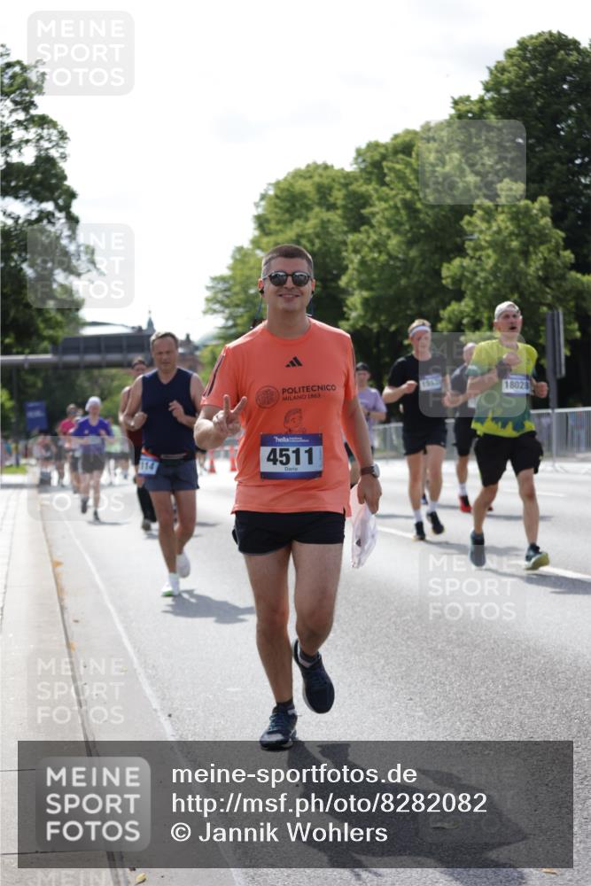 29.06.2025 - hella hamburg halbmarathon Jannik Wohlers http://msf.ph/oto/8282082 29.06.2025 10:02:59 Lombardsbrücke 1114, 1135, 1138, 1161, 1450, 1885, 2594, 2619, 4307, 4511, 5464, 6391, 6453, 7277, 7278, 7279, 7290, 7706, 7935, 9453, 11556, 12177, 12211, 12212, 12377, 12843, 13474, 13732, 13857, 13976, 15539, 16371, 16605, 17096, 17226, 18028 meine-sportfotos.de