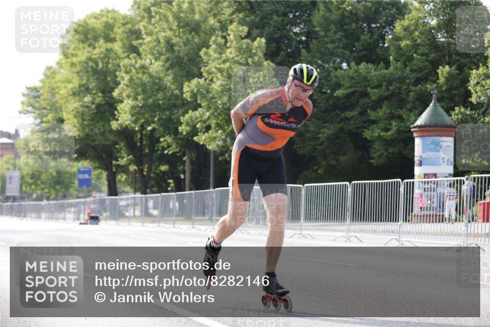 29.06.2025 - hella hamburg halbmarathon Jannik Wohlers http://msf.ph/oto/8282146 29.06.2025 08:52:54 Lombardsbrücke  meine-sportfotos.de