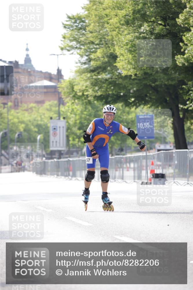 29.06.2025 - hella hamburg halbmarathon Jannik Wohlers http://msf.ph/oto/8282206 29.06.2025 08:52:56 Lombardsbrücke  meine-sportfotos.de