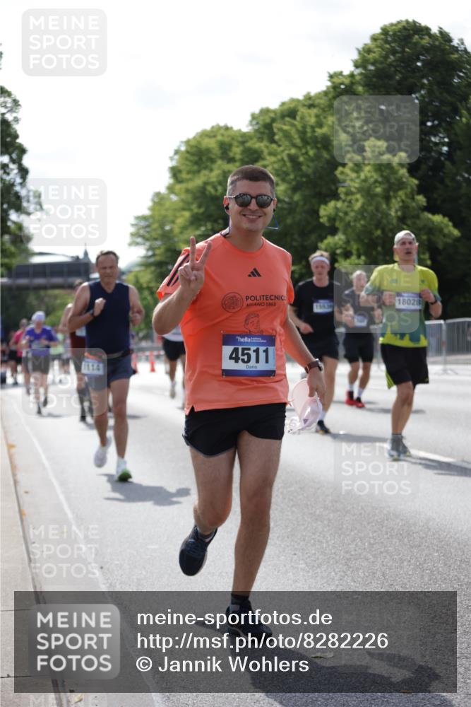 29.06.2025 - hella hamburg halbmarathon Jannik Wohlers http://msf.ph/oto/8282226 29.06.2025 10:02:59 Lombardsbrücke 1114, 1135, 1138, 1161, 1450, 1885, 2594, 2619, 4307, 4511, 5464, 6391, 6453, 7277, 7278, 7279, 7290, 7706, 7935, 9453, 11556, 12177, 12211, 12212, 12377, 12843, 13474, 13732, 13857, 13976, 15539, 16371, 16605, 17096, 17226, 18028 meine-sportfotos.de