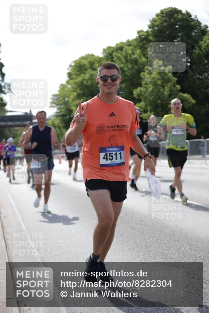 29.06.2025 - hella hamburg halbmarathon Jannik Wohlers http://msf.ph/oto/8282304 29.06.2025 10:02:59 Lombardsbrücke 1114, 1135, 1138, 1161, 1450, 1885, 2594, 2619, 4307, 4511, 5464, 6391, 6453, 7277, 7278, 7279, 7290, 7706, 7935, 9453, 11556, 12177, 12211, 12212, 12377, 12843, 13474, 13732, 13857, 13976, 15539, 16371, 16605, 17096, 17226, 18028 meine-sportfotos.de