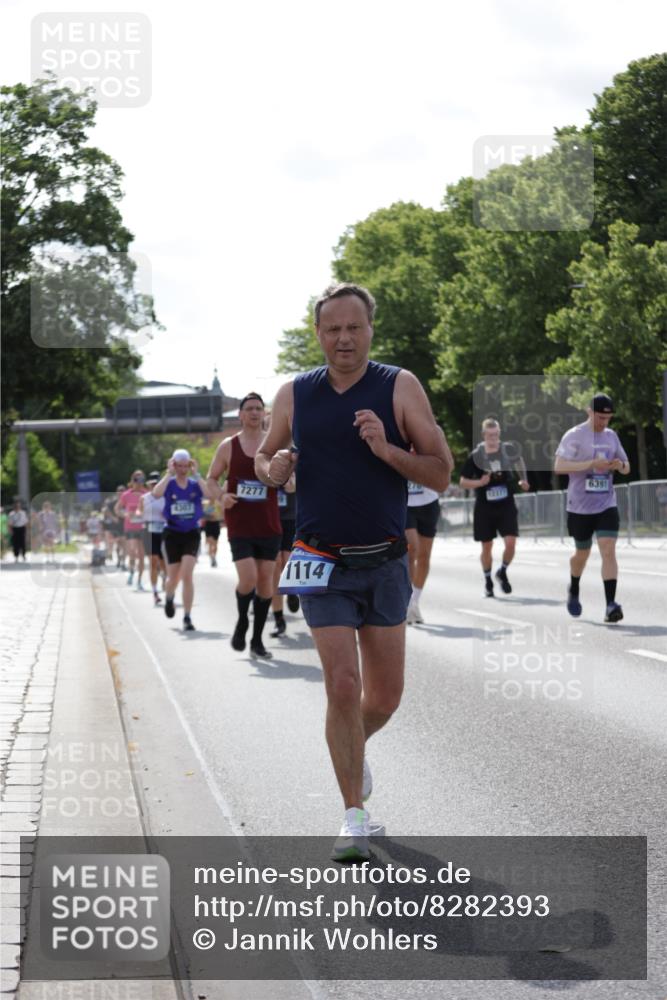 29.06.2025 - hella hamburg halbmarathon Jannik Wohlers http://msf.ph/oto/8282393 29.06.2025 10:03:01 Lombardsbrücke 1114, 1135, 1138, 1161, 1450, 1885, 2594, 2619, 4307, 4511, 5464, 6391, 6453, 7277, 7278, 7279, 7290, 7706, 7935, 9453, 11556, 12211, 12212, 12377, 12843, 13474, 13732, 13857, 13976, 15539, 16371, 16605, 17096, 17226, 18028 meine-sportfotos.de