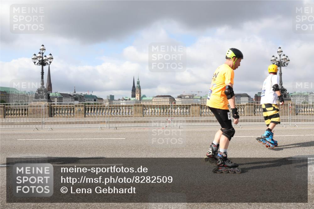 29.06.2025 - hella hamburg halbmarathon Lena Gebhardt http://msf.ph/oto/8282509 29.06.2025 09:05:04 Lombardsbrücke  meine-sportfotos.de