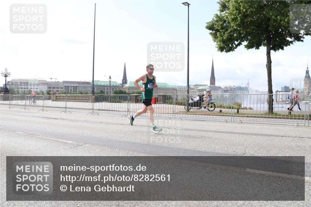 29.06.2025 - hella hamburg halbmarathon Lena Gebhardt http://msf.ph/oto/8282561 29.06.2025 10:11:38 Lombardsbrücke 1328, 1531, 1723, 1866, 1992, 3363, 3837, 4227, 5254, 5379, 5605, 7571, 8115, 8171, 8206, 8207, 8368, 8807, 8810, 9119, 9191, 9428, 10042, 10196, 10372, 10428, 11149, 11321, 11507, 11755, 11917, 12286, 12473, 13177, 13203, 13603, 13939, 13958, 14008, 14149, 14384, 15252, 15797, 15908, 15945, 16383, 17080, 17142, 17638, 17774, 17787, 17866, 18278, 18382, 19172, 19241 meine-sportfotos.de