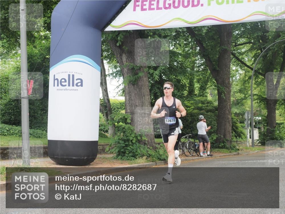 29.06.2025 - hella hamburg halbmarathon KatJ http://msf.ph/oto/8282687 29.06.2025 10:11:04 Zwischen KM18-KM19  meine-sportfotos.de