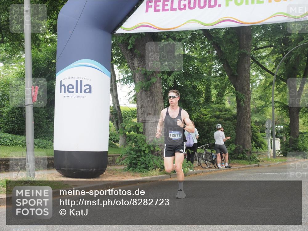 29.06.2025 - hella hamburg halbmarathon KatJ http://msf.ph/oto/8282723 29.06.2025 10:11:04 Zwischen KM18-KM19  meine-sportfotos.de