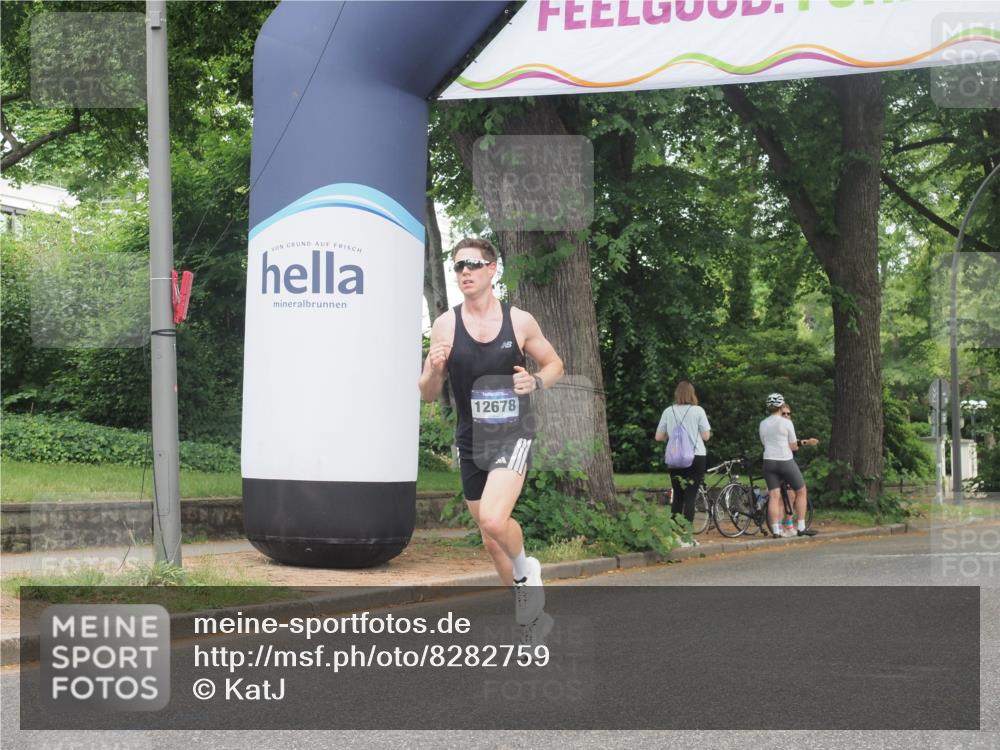 29.06.2025 - hella hamburg halbmarathon KatJ http://msf.ph/oto/8282759 29.06.2025 10:11:04 Zwischen KM18-KM19  meine-sportfotos.de