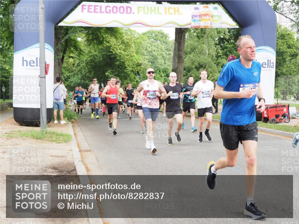 29.06.2025 - hella hamburg halbmarathon MichiJ http://msf.ph/oto/8282837 29.06.2025 10:32:20 Zwischen KM18-KM19 1415, 1697, 3907, 4310, 4991, 4999, 5692, 7093, 8063, 8722, 9374, 10246, 11648, 11848, 12966, 13348, 13807, 15535 meine-sportfotos.de