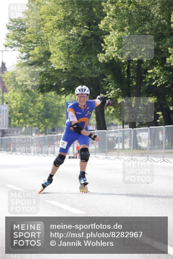 29.06.2025 - hella hamburg halbmarathon Jannik Wohlers http://msf.ph/oto/8282967 29.06.2025 08:52:57 Lombardsbrücke  meine-sportfotos.de