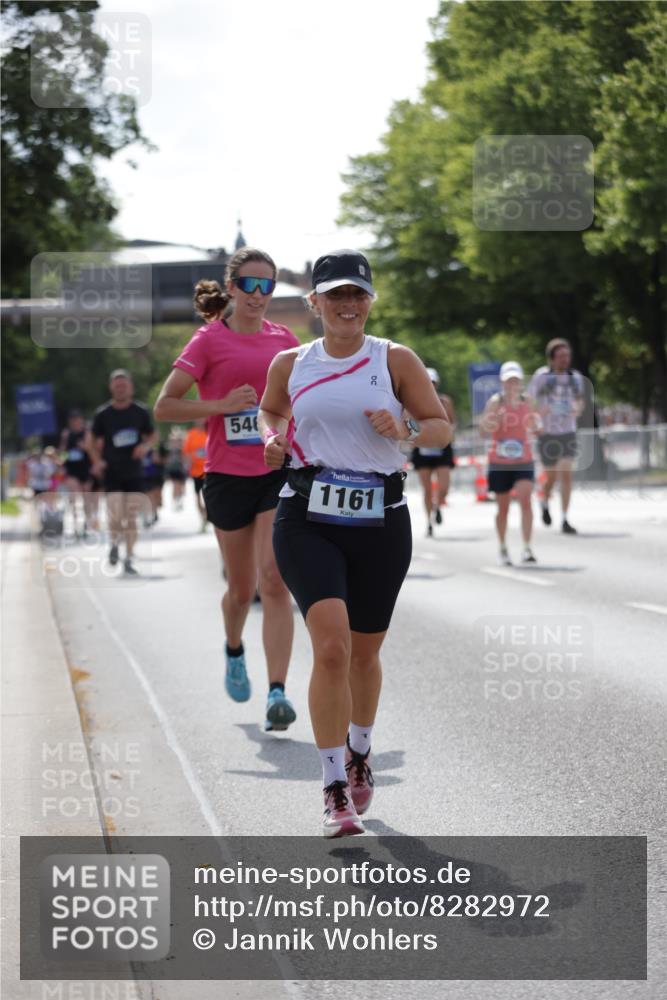 29.06.2025 - hella hamburg halbmarathon Jannik Wohlers http://msf.ph/oto/8282972 29.06.2025 10:03:07 Lombardsbrücke 1114, 1161, 1885, 2619, 2683, 2759, 4307, 4511, 5384, 5396, 5464, 6391, 6453, 7277, 7278, 7279, 8484, 9453, 10389, 11556, 12211, 12377, 12843, 13793, 13976, 15539, 15643, 15859, 16371, 17096, 17226, 17550, 18028, 18999 meine-sportfotos.de