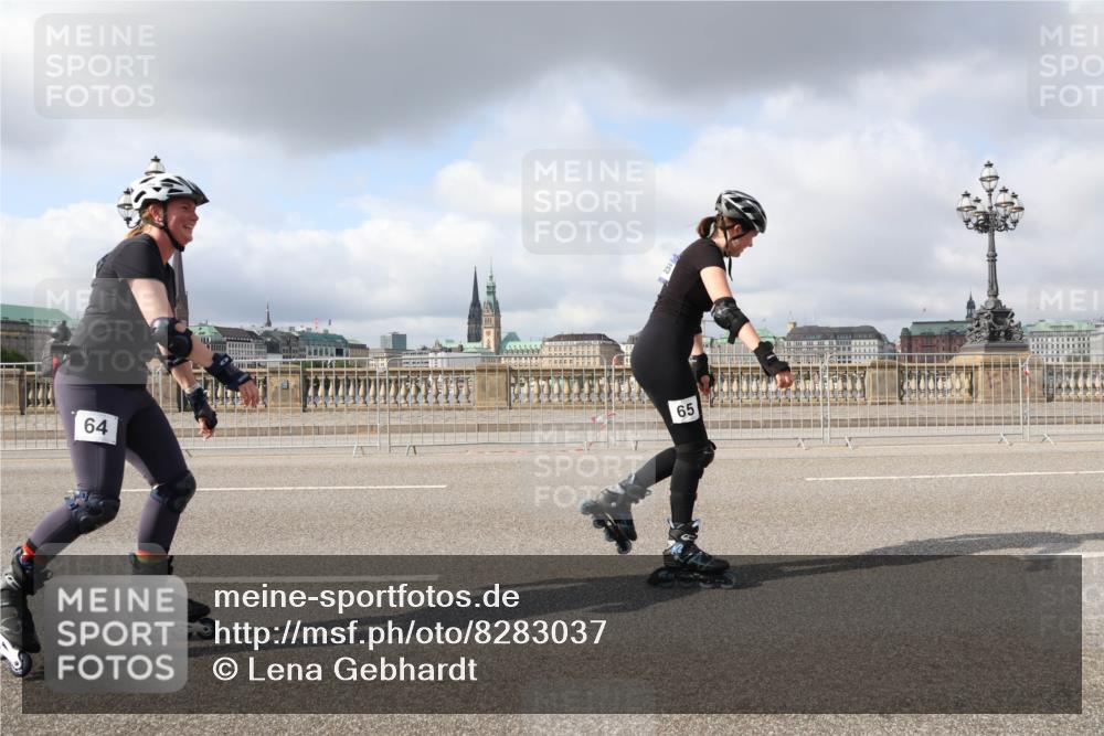 29.06.2025 - hella hamburg halbmarathon Lena Gebhardt http://msf.ph/oto/8283037 29.06.2025 09:05:05 Lombardsbrücke  meine-sportfotos.de