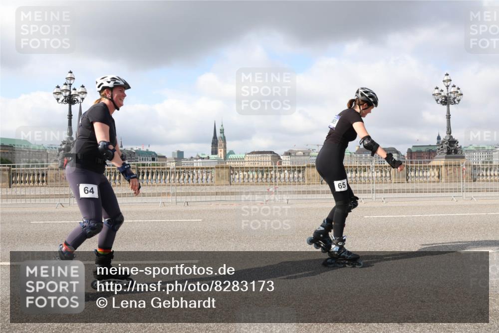 29.06.2025 - hella hamburg halbmarathon Lena Gebhardt http://msf.ph/oto/8283173 29.06.2025 09:05:05 Lombardsbrücke  meine-sportfotos.de