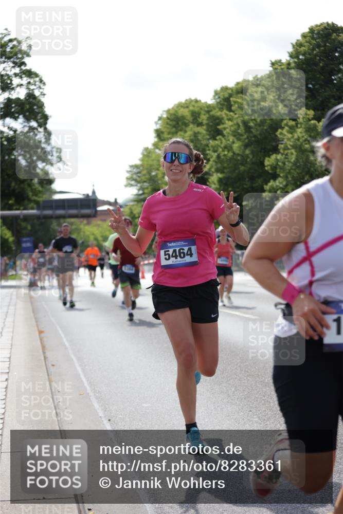 29.06.2025 - hella hamburg halbmarathon Jannik Wohlers http://msf.ph/oto/8283361 29.06.2025 10:03:08 Lombardsbrücke 1114, 1161, 1885, 2619, 2683, 2759, 4307, 4511, 5384, 5396, 5464, 6391, 6453, 7277, 7278, 7279, 8484, 9453, 10389, 11556, 12377, 13793, 13976, 15539, 15643, 15859, 16371, 17096, 17226, 17550, 18028, 18999 meine-sportfotos.de